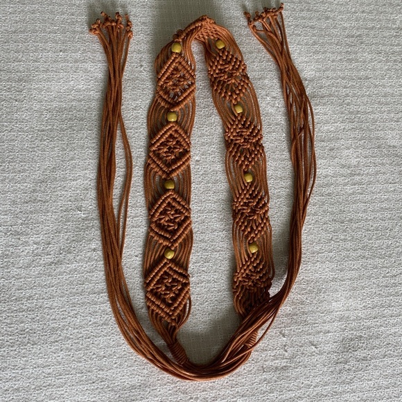 Boho woven tie belt with wooden beads - Picture 6 of 9